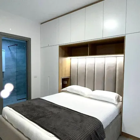 Diamond Golden 3 Sarandë