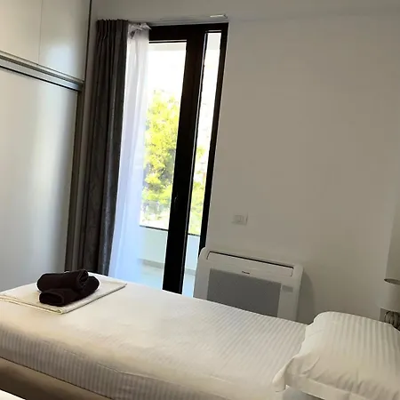 Diamond Golden 3 Apartament *