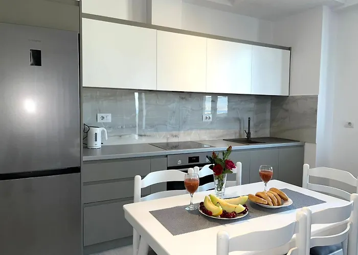 Diamond Golden 3 דירה *